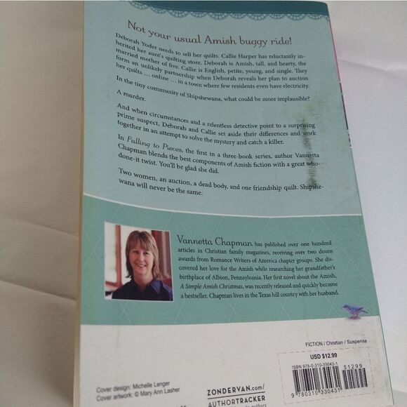 $ Vannetta chapman Amish themed Falling to pieces book. - Picture 4 of 7